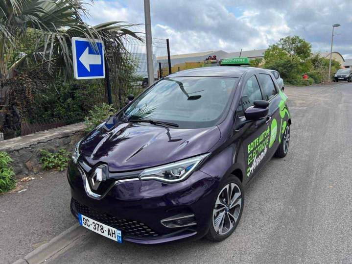 Habillage esthétique et résistant pour véhicules à La Réunion