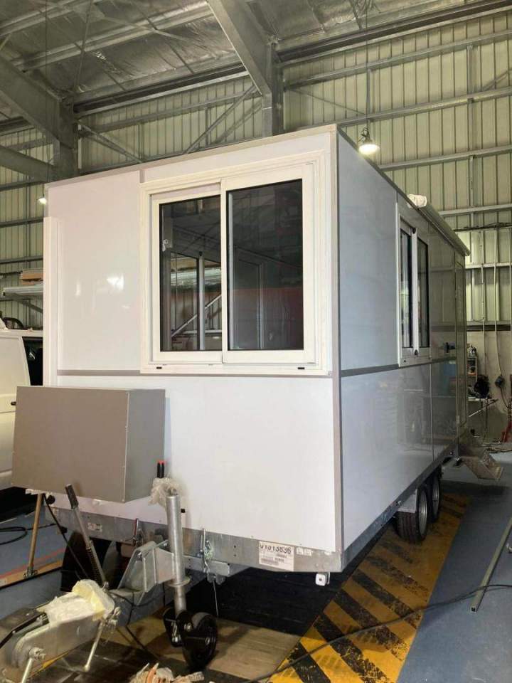 Installation de remorques spécifiques  à La Réunion