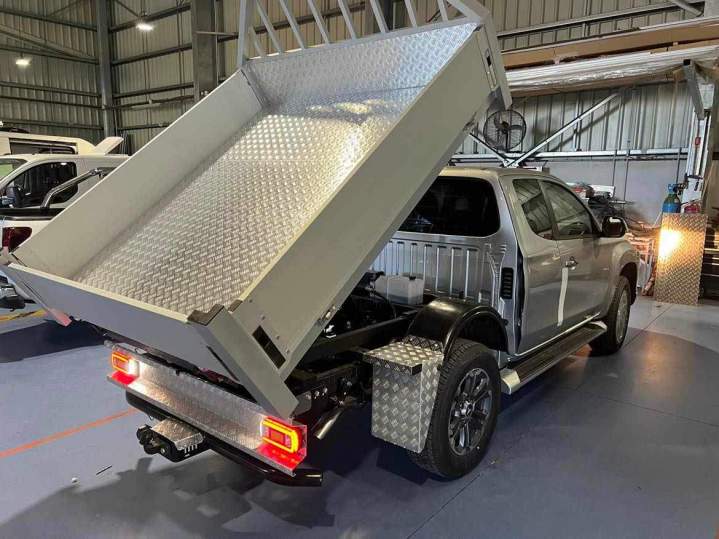 Réparation et entretien de bennes et fourgons à La Réunion