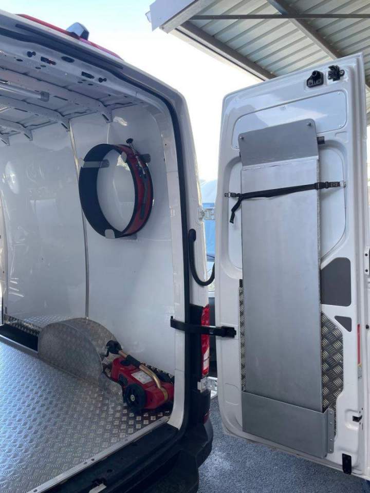 Service d'aménagement intérieur de véhicules à La Réunion