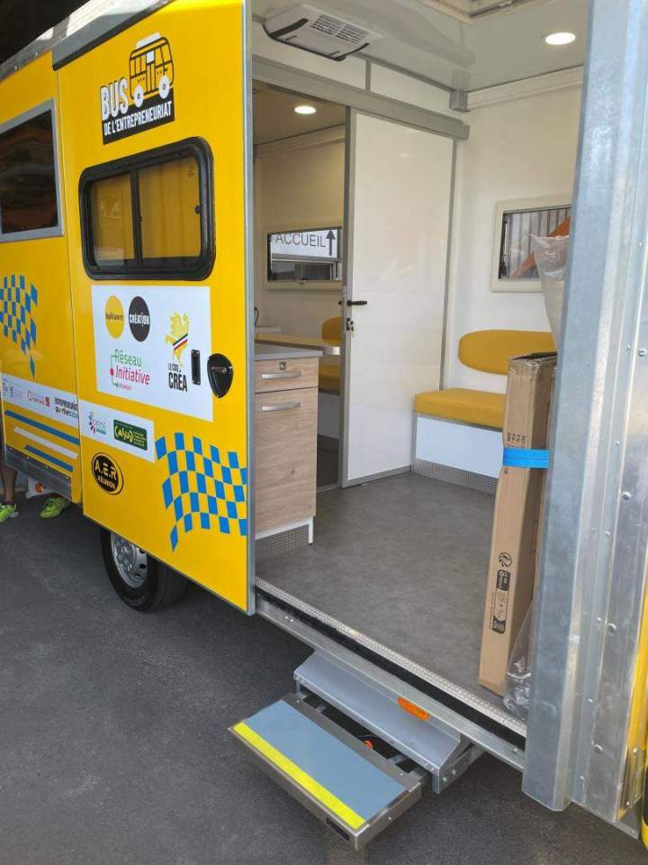 Aménagements spécifiques de véhicules utilitaires à La Réunion