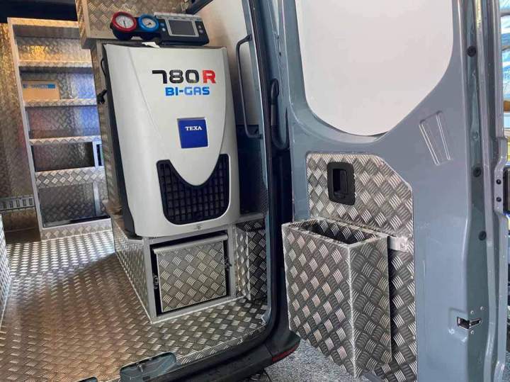 Aménagement intérieur de véhicules à La Réunion