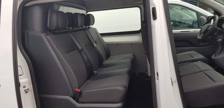 Service d'aménagement intérieur de véhicules à La Réunion