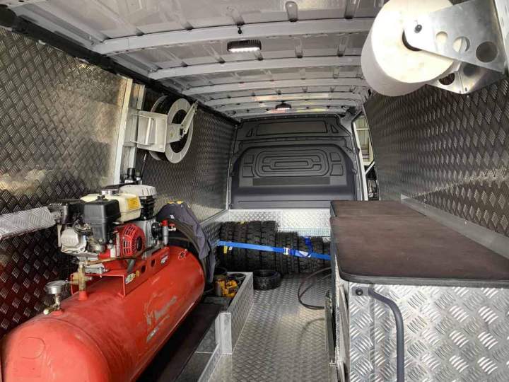 Service d'aménagement de véhicules utilitaires à La Réunion