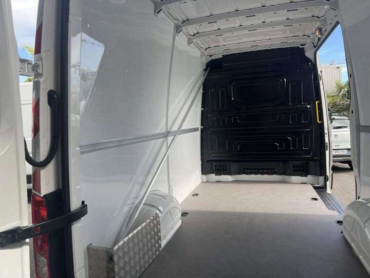 Service d'aménagement de véhicules utilitaires à La Réunion