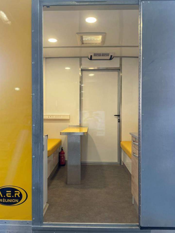 Aménagements spécifiques de véhicules à La Réunion