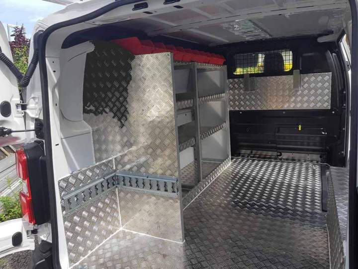 Aménagement intérieur de véhicules à La Réunion