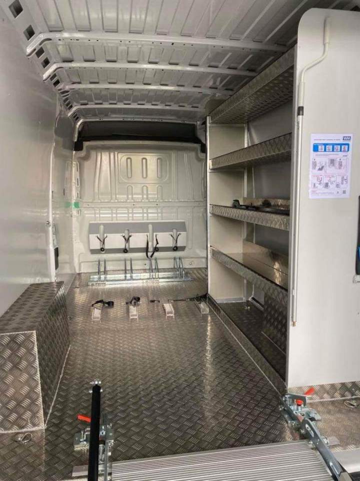 Aménagements spécifiques de véhicules à La Réunion