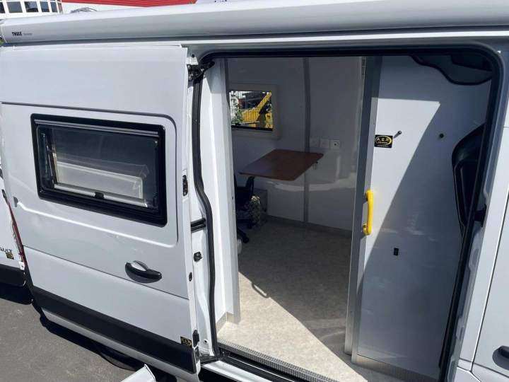 Aménagements spécifiques de véhicules à La Réunion