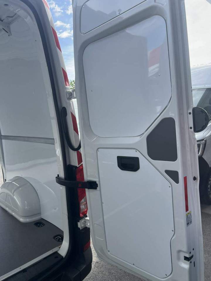 Aménagement de véhicules utilitaires à La Réunion