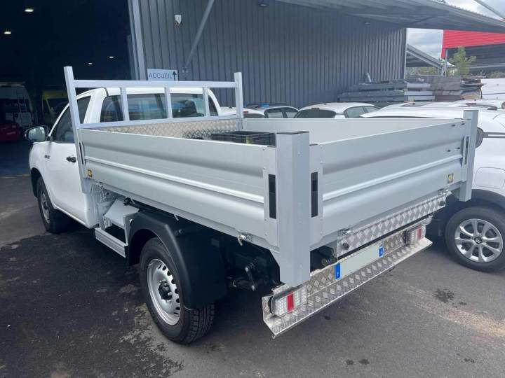 Carrossage de fourgons à La Réunion