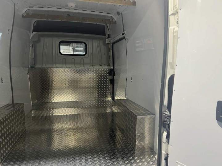 Spécialiste en aménagement de véhicules utilitaires à La Réunion