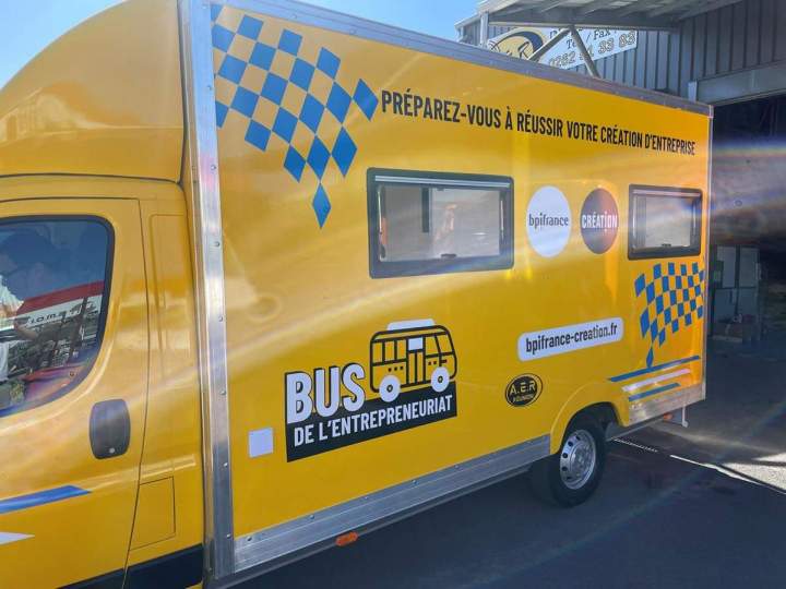 Aménagements spécifiques de véhicules utilitaires à La Réunion