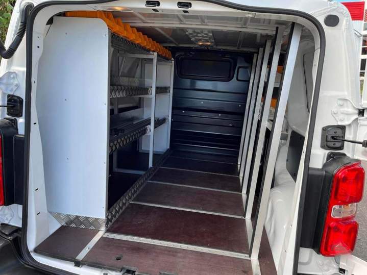 Fabrication de carrosseries à La Réunion